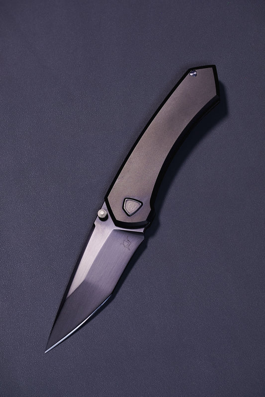 Sharknivco Shiru