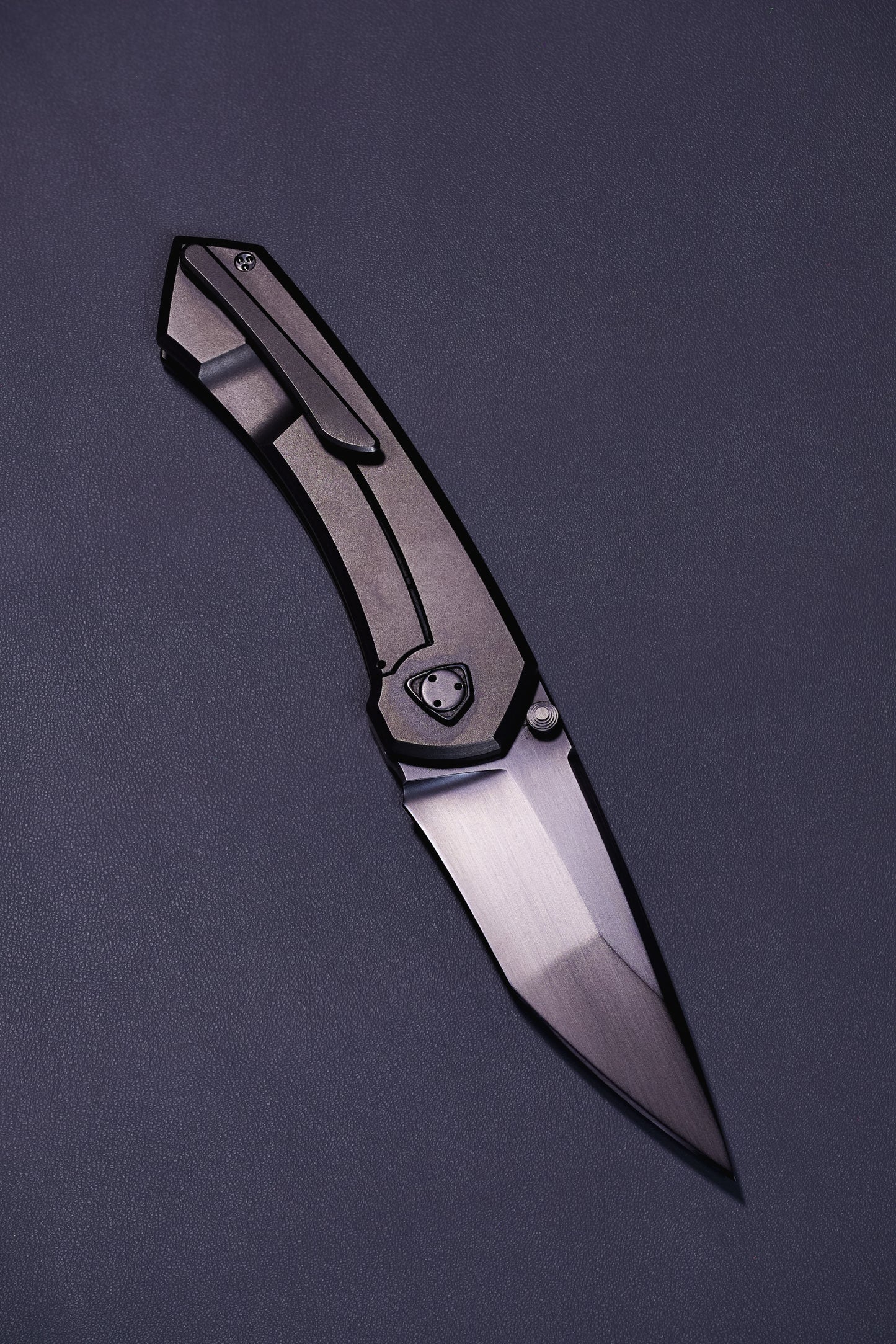 Sharknivco Shiru