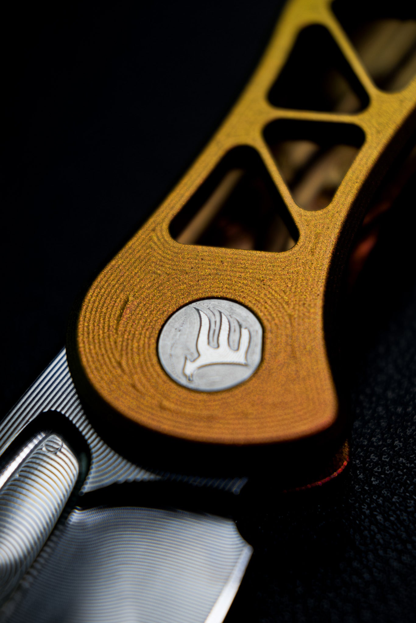 Everburn Brimwulf - Bladeshow Atlanta Colorshift Cerakote