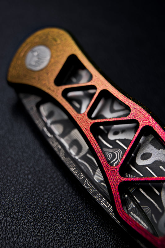 Everburn Brimwulf Damascus - Bladeshow Atlanta Colorshift Cerakote