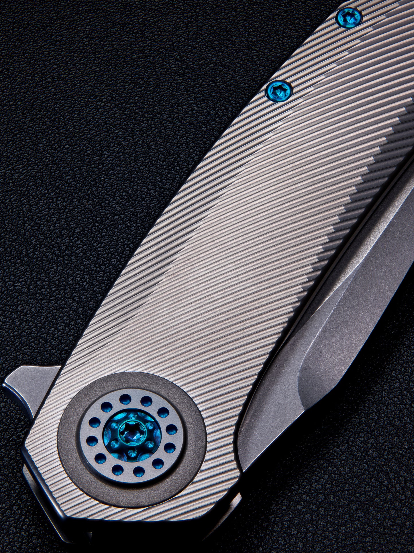 Skiff Fugitive - Ice Blue Ano