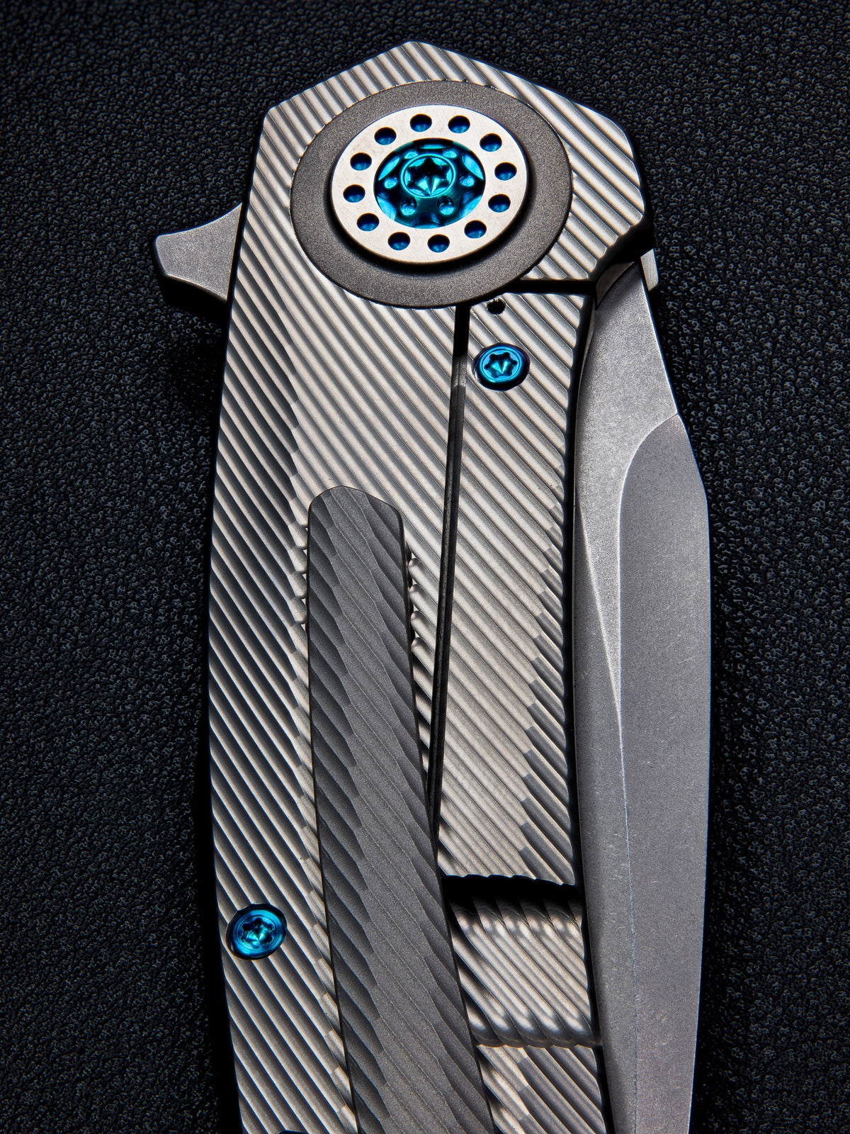 Skiff Fugitive - Ice Blue Ano